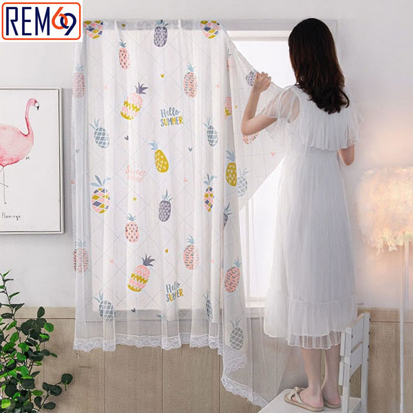 đặc điểm nổi bật của rèm dán tường